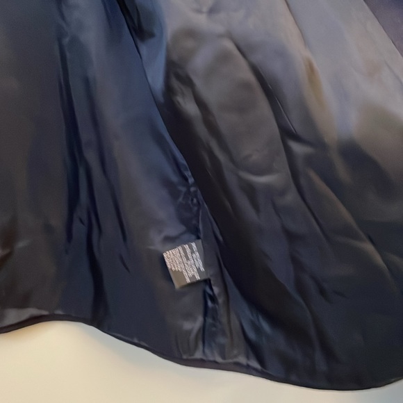 Orly zip up jacket like new - Picture 7 of 9